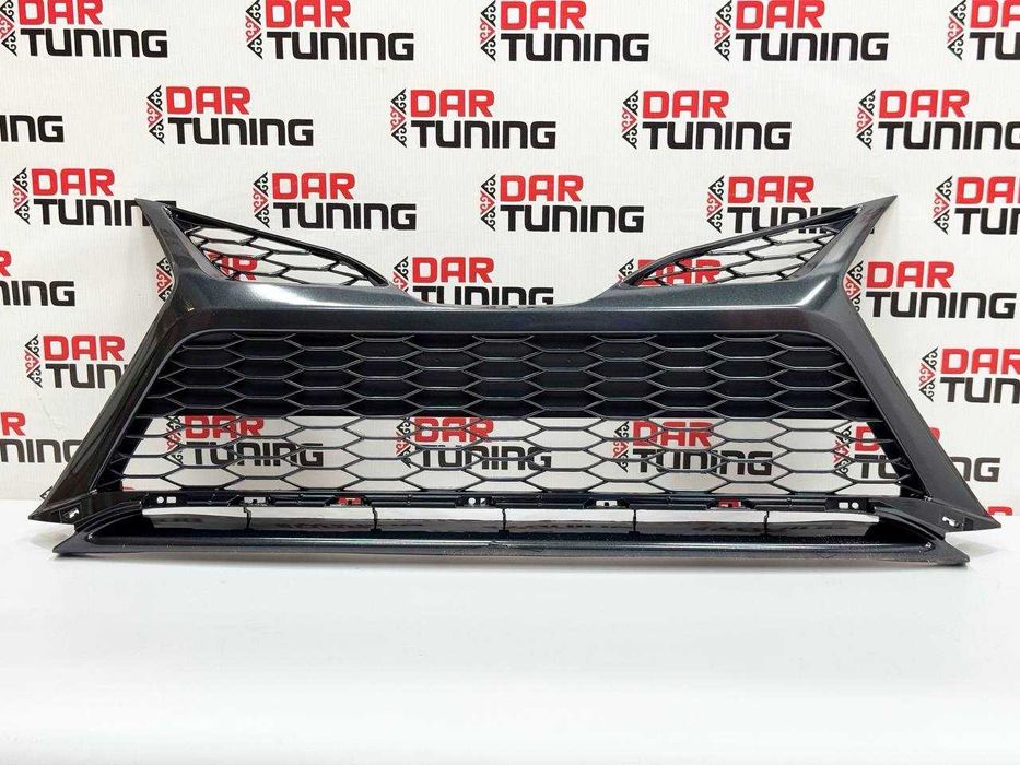 Решетка бампера Camry 75 USA