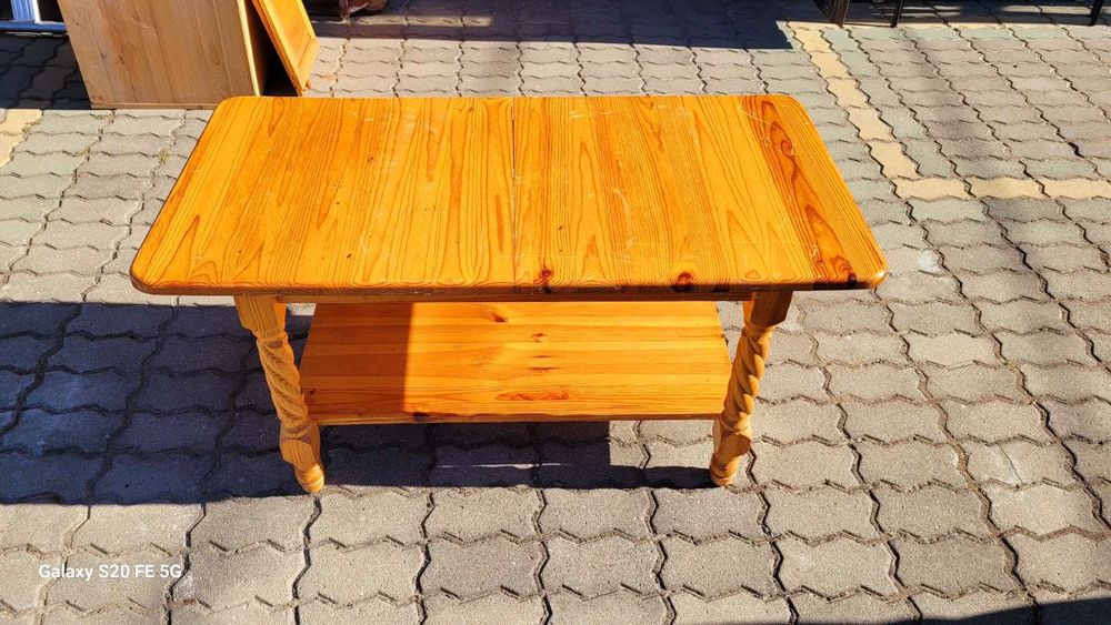 Чамова маса и закачалка