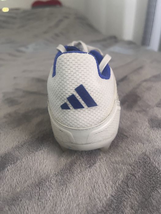 Papuci fotbal firma F50 crampoane