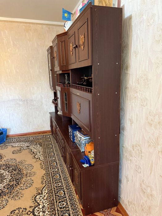 Стенка в гостинную