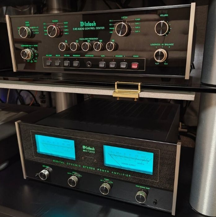 Усилители Mcintosh MC 2255 и C40