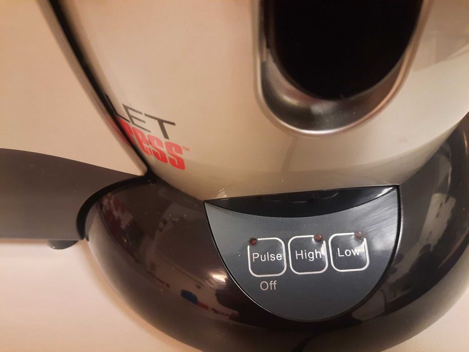 Robot de bucatarie bullet expres