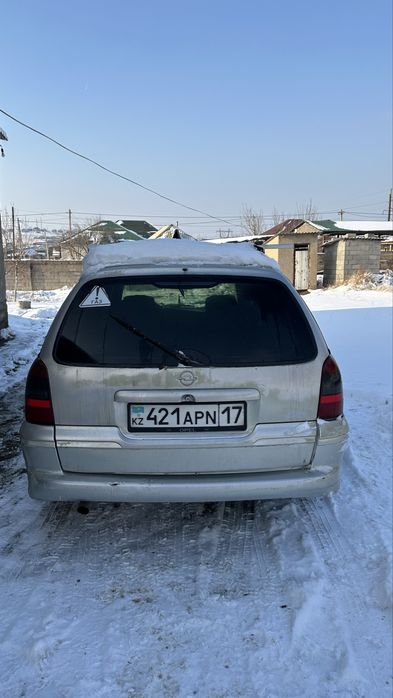Продам опелвектра ходящий
