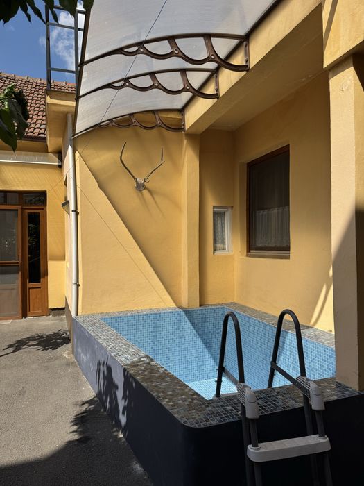 Casa de vanzare multifunctionala Iosia - Oradea