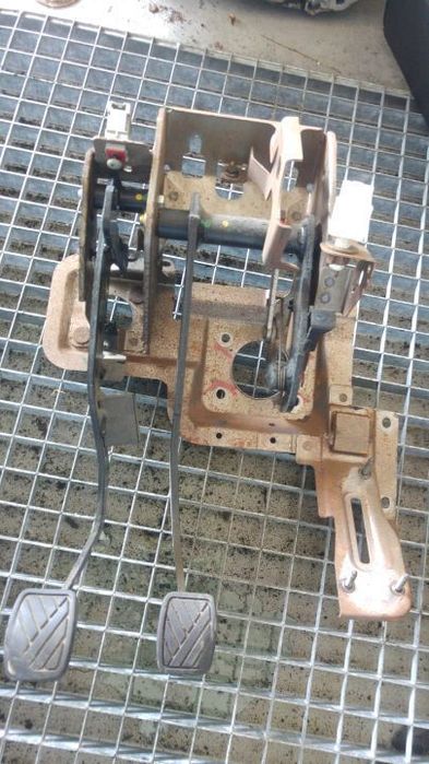 ansamblu pedalier fiat sedici suzuki sx4 49600-79j70-000