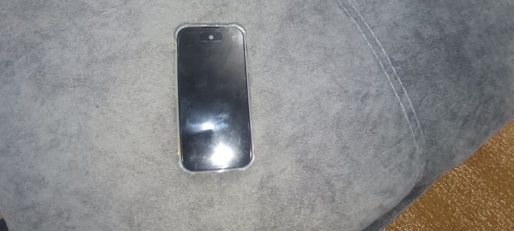 Продам айфон 16 про мах мини