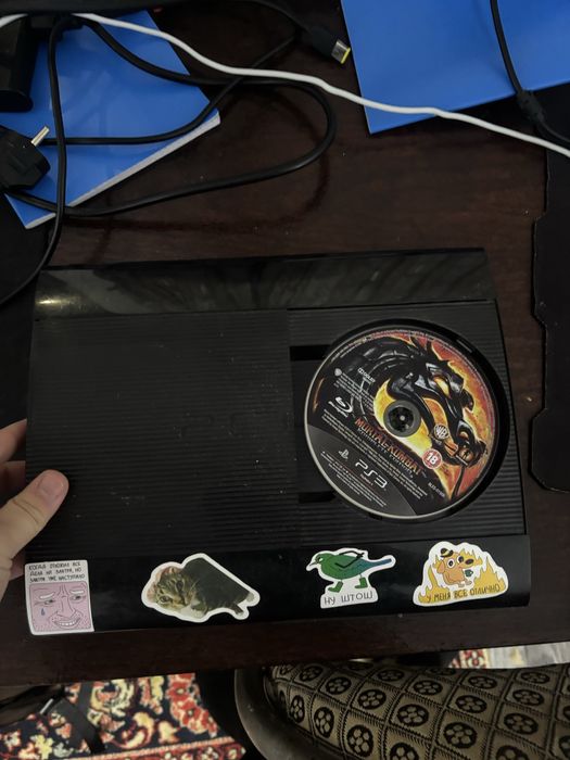 Продам Playstation 3 Super Slim