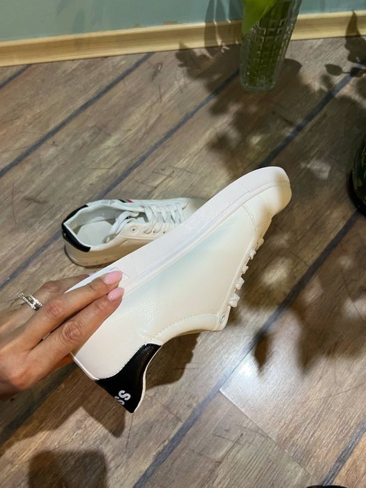 Мъжки бели кецове