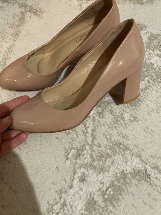 Продам туфли ! В отличном состоянии