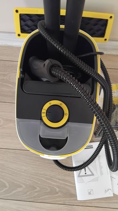 Парочистачка Karcher SC 4 Deluxe, 1.513-460.0, 2000W, 3.5 бара, Загряване за 4 мин, НОВА.