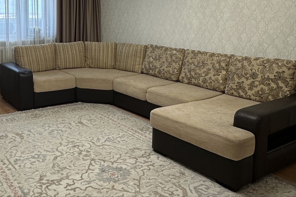 Продам диван в хорошем состоянии!