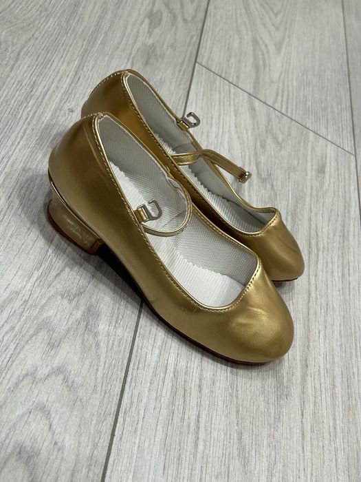 Танцевальные туфли