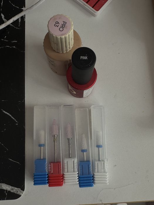 Електрическа пила за маникюр с педал