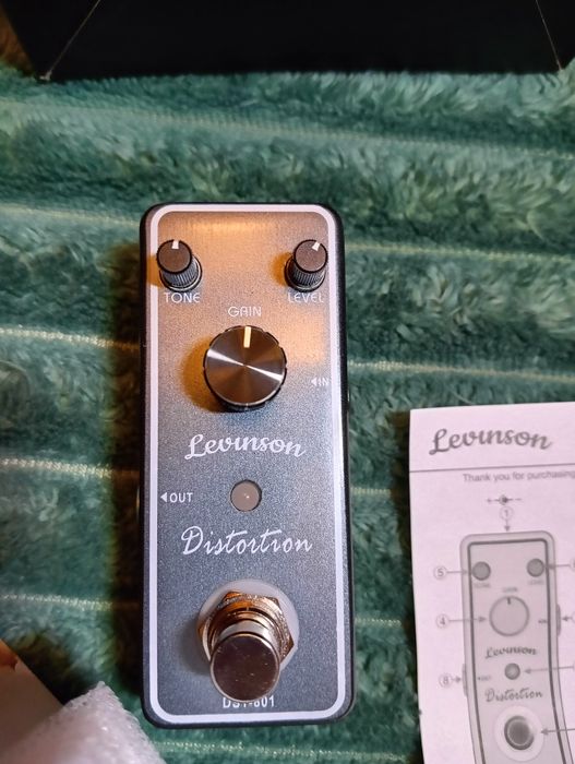 Педаль эффектов Distortion