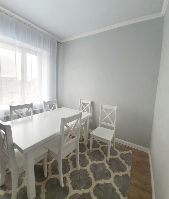 Стол 6 отырғышымен