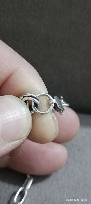 Продам! серебро.