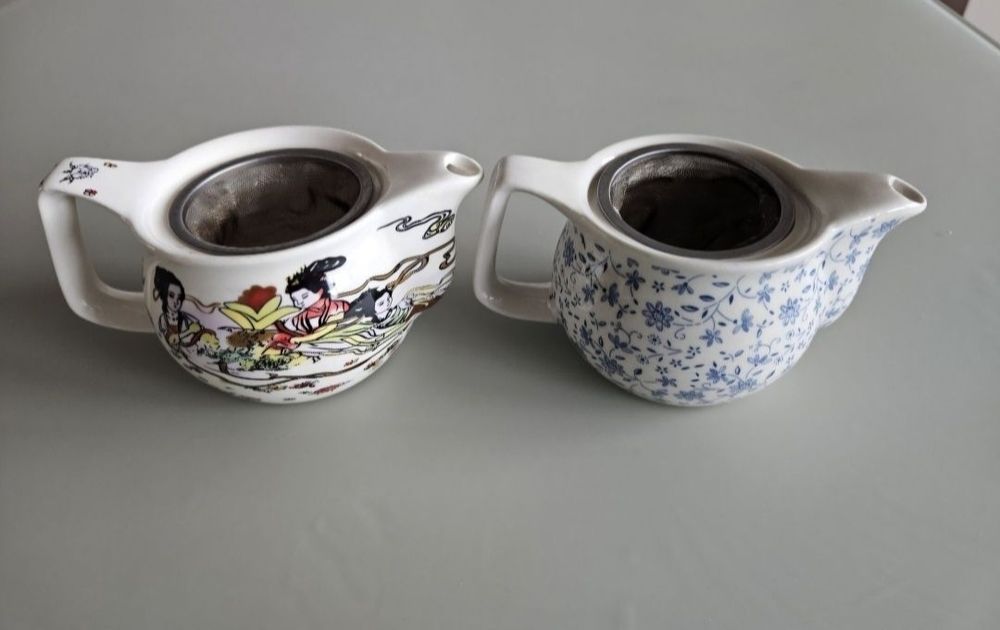 Чайници с цедка 400 мл