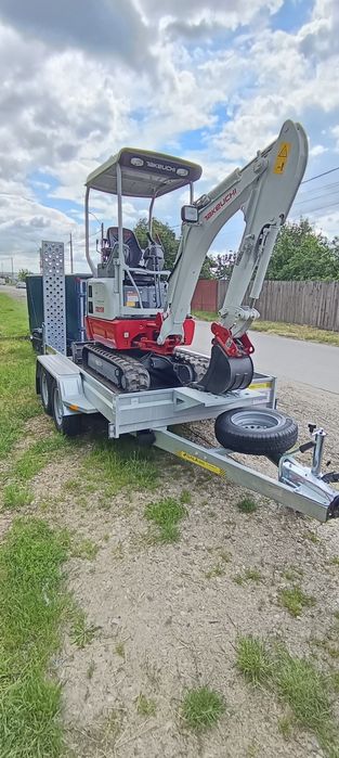 Vând Mini Buldo Excavator