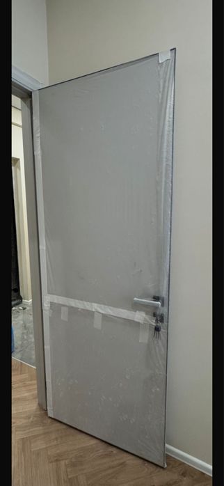 Межкомнатная дверь новая