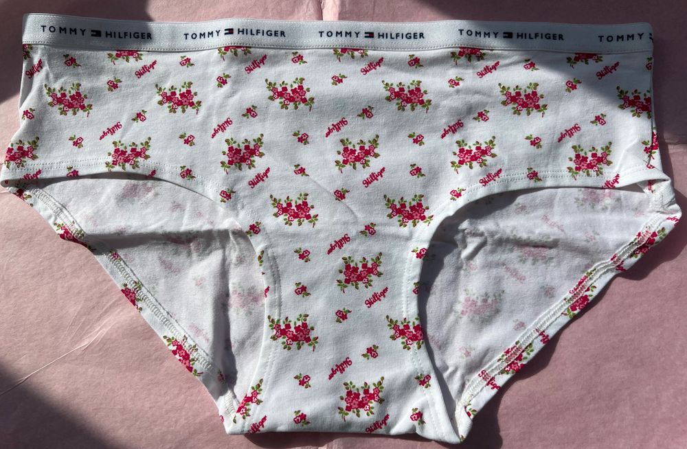НАМАЛЕНИЕ €9 не €20 Tommy Hilfiger оригинално бельо