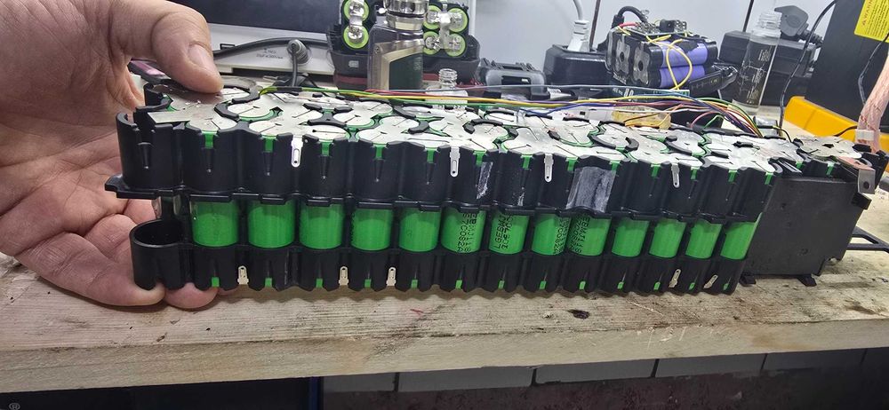 Reparații baterii biciclete - scutere electrice