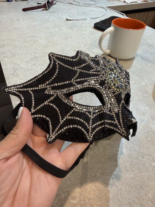 Карнавальная маска, ручная работа