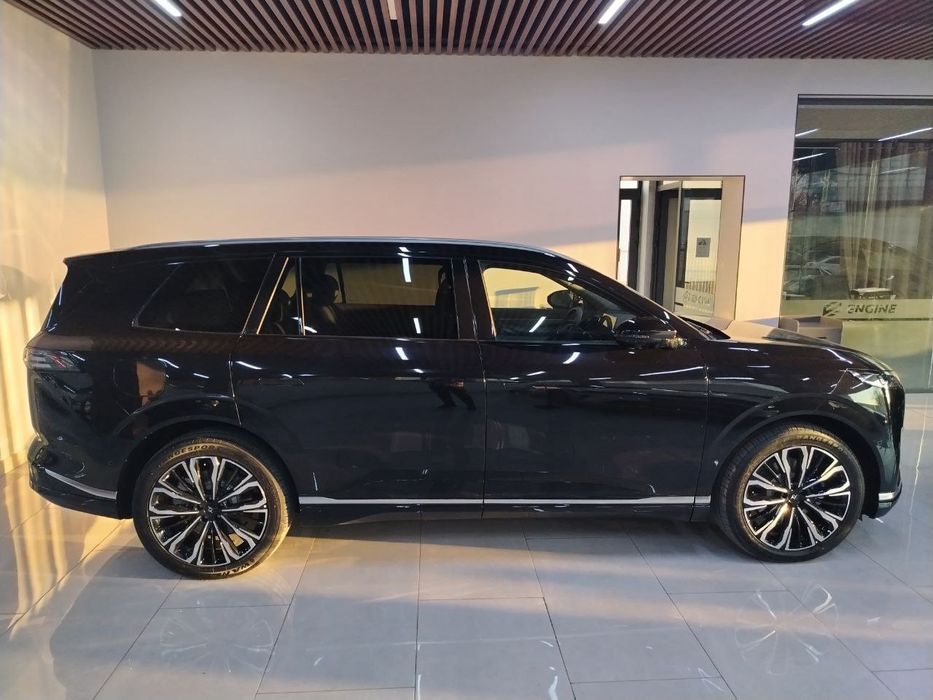 Dongfeng 008 EV 610 km full koraga kora