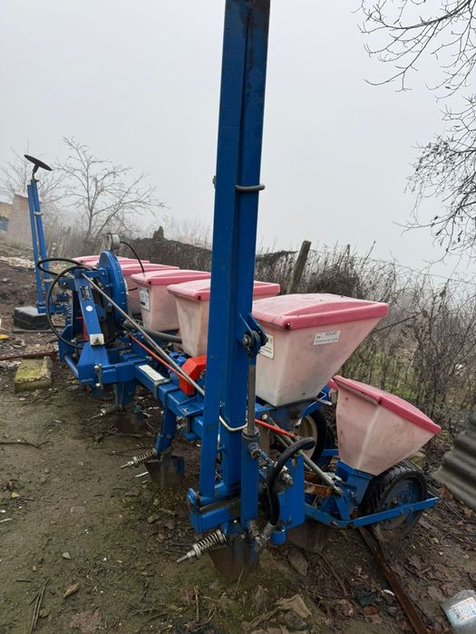 Semănătoare spc6 pentru plante prășitoare