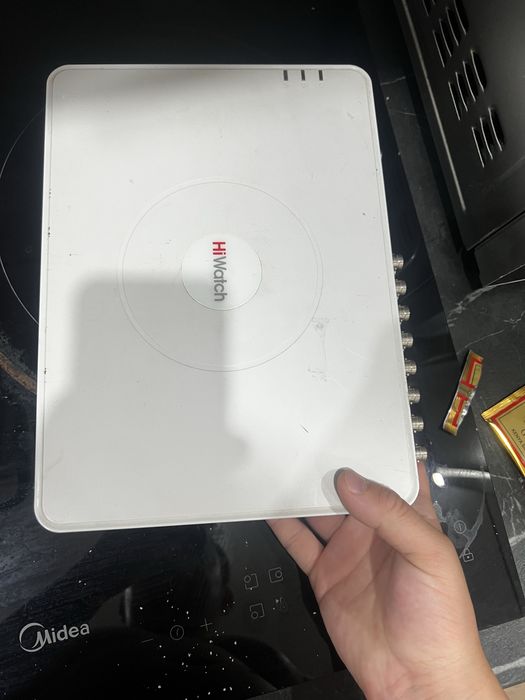 Видеорегистратор Hikvision