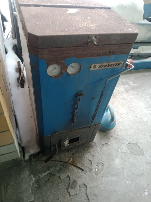 Продам печку долгого  горения