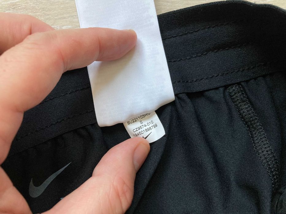 Найк Nike Running Tiempo Lux 2in1 Dri Fit  дамски къси панталони с клин къс панталон шорти S
