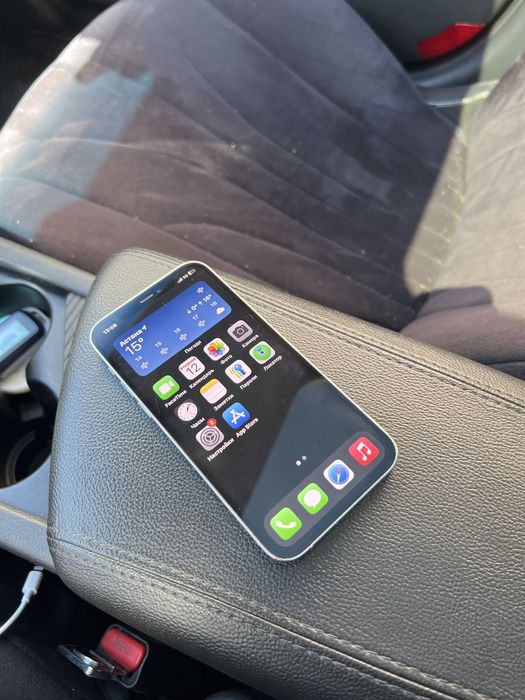 Продам iPhone 12 pro 128 gb, акб 79%