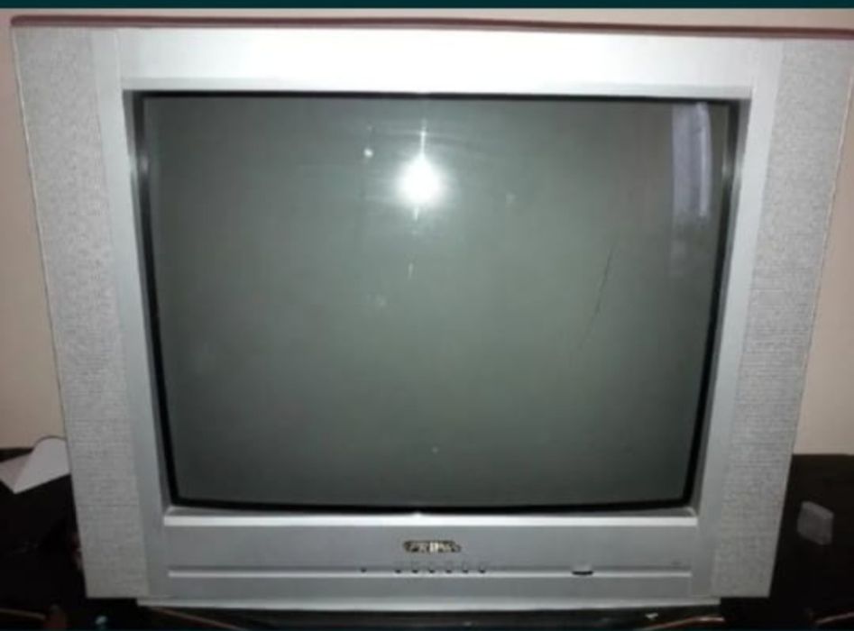 Продам телевизор