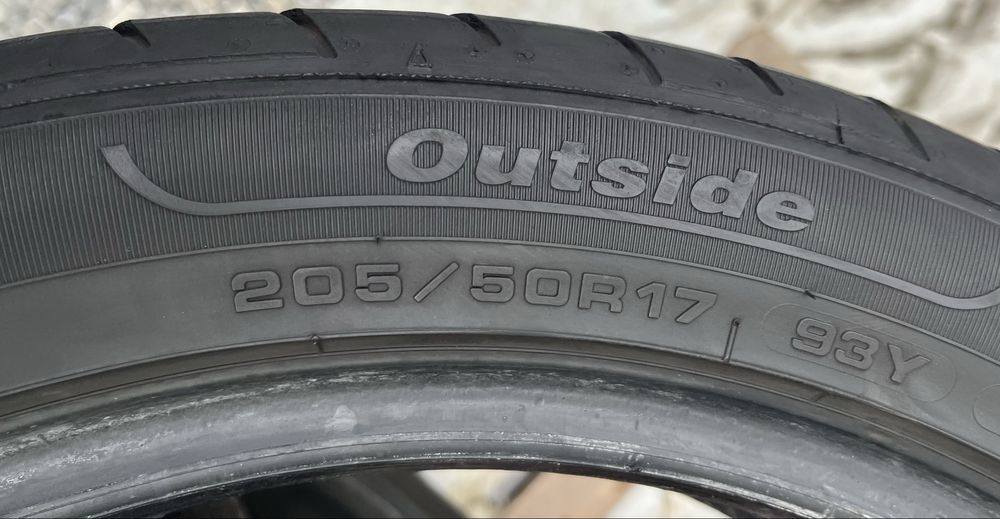 2бр 205/50/17 на 5мм с 22дот Фулда