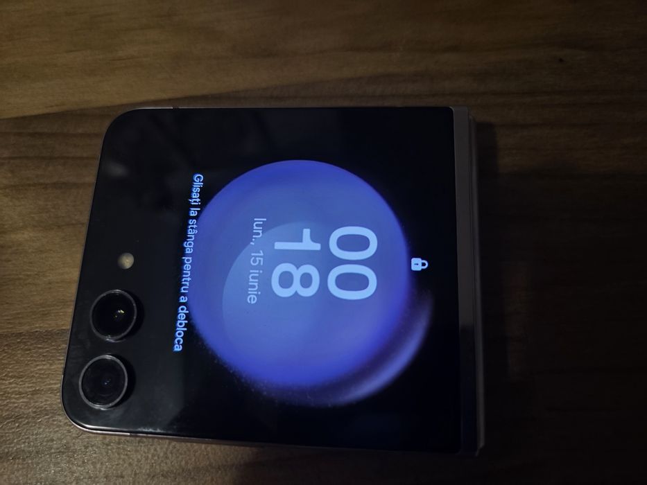Samsung Galaxy Z Flip 5