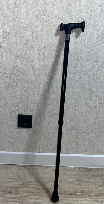 Продам      трости