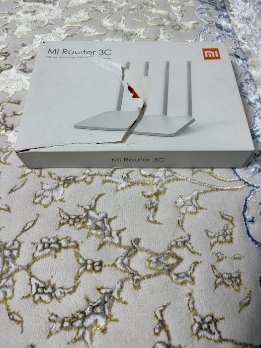 Продается Wi-Fi роутер Xiaomi Router 3C