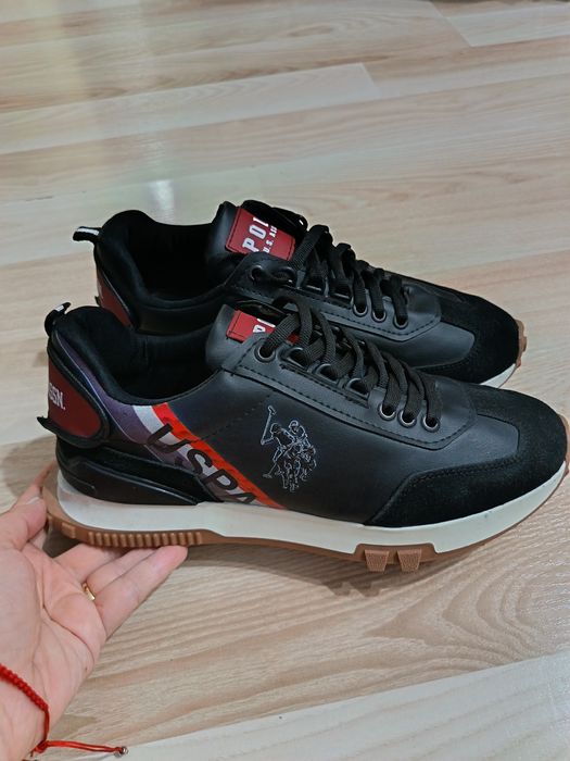 Нови мъжки маратонки