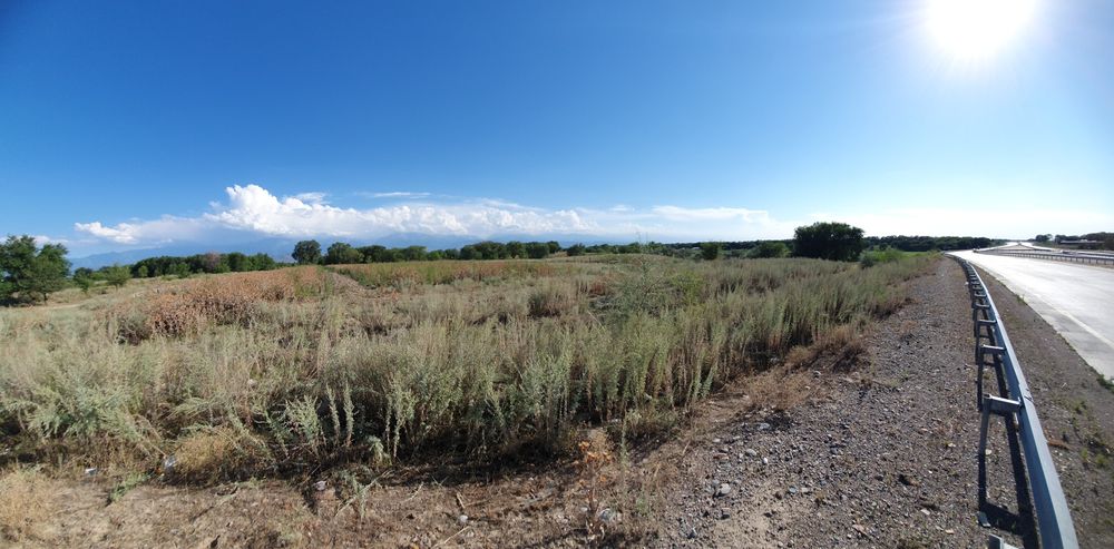 Земельный участок