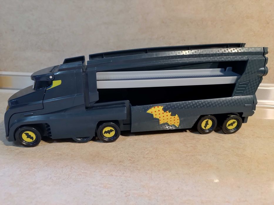 Играчки за момче