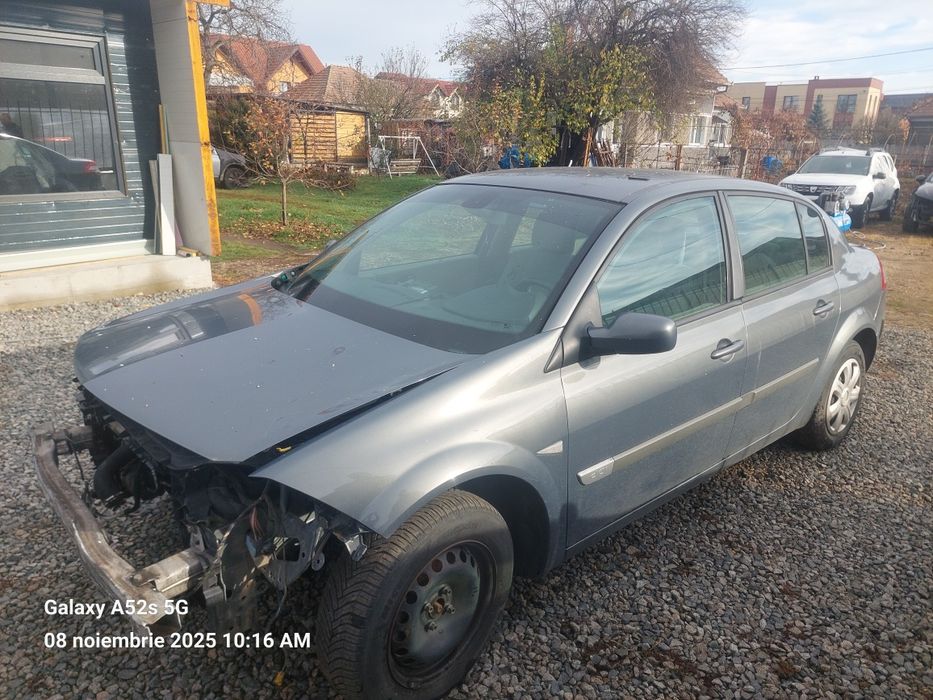 Vînd Renault megane 1.5 dci înmatriculat pt făcut sau piese