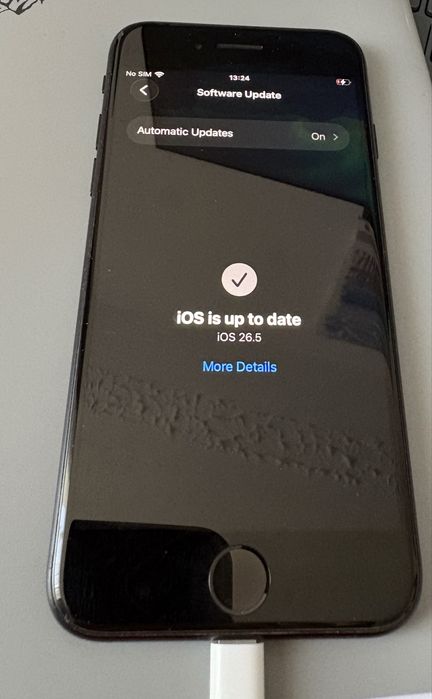 iPhone SE 2nd gen - black