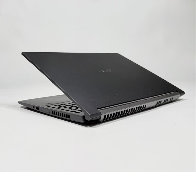 Acer Apsire 7/15,6” IPS/i7-9750H/NVIDIA GTX1050/16GB/1TB+128GB SSD