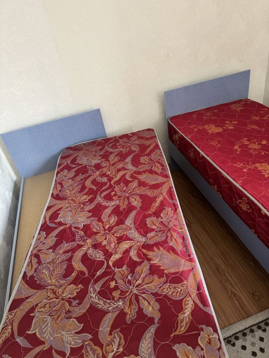 2 кровати, 2матраса