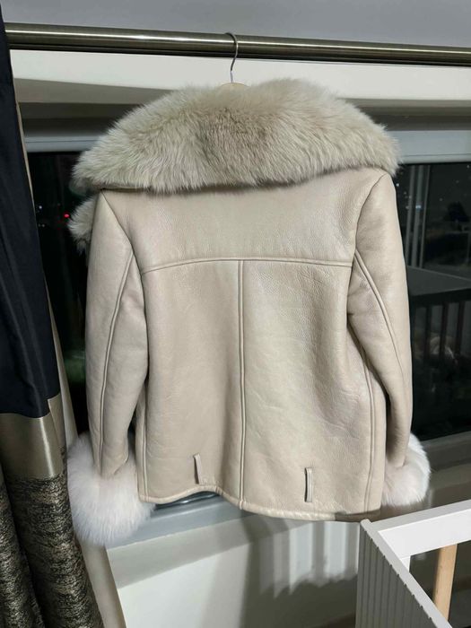 Палто с естествен косъм