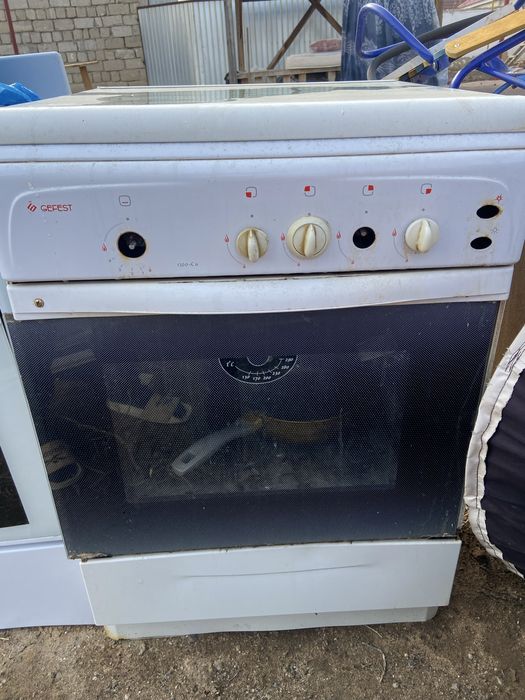 Продам газовую плиту