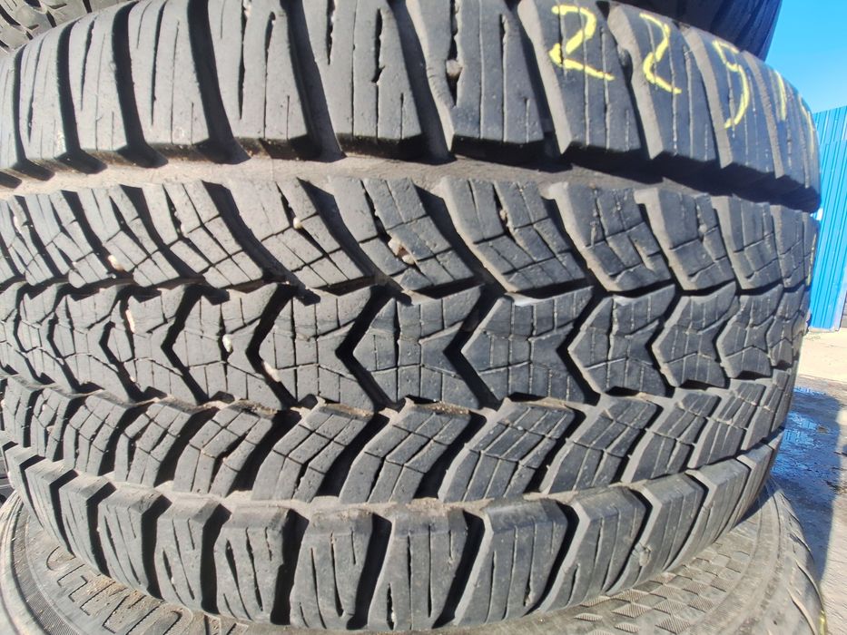 2 anvelope iarna 225/45r17 Debica Montaj Gratuit
