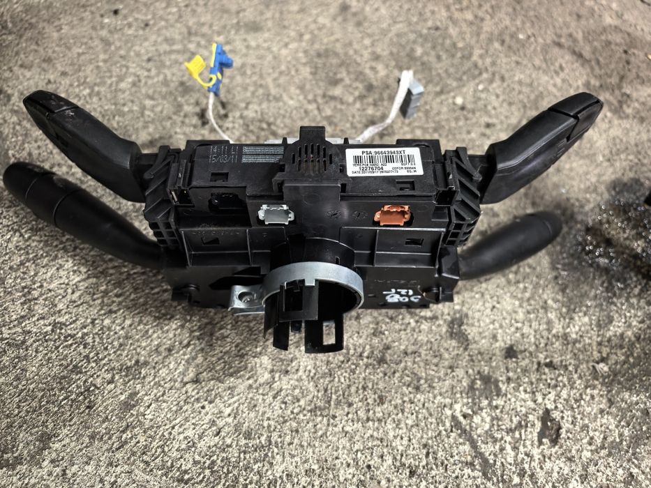 Лентов кабел за Пежо/Peugeot 308 T7   96643943 XT