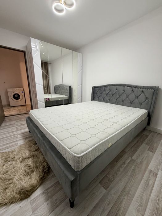 Inchiriez apartament!