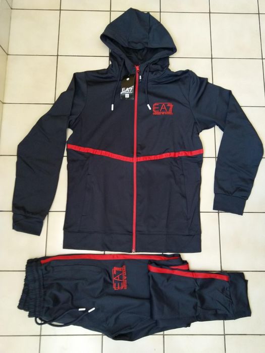 Екипи от полиамид САМО РАЗМЕРИ S и М